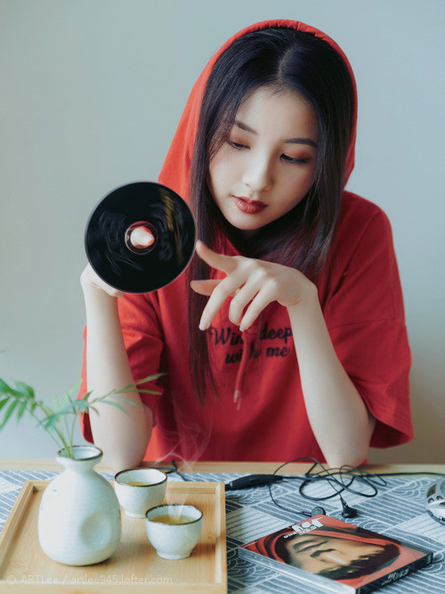 混合泳选手突尼斯稳定输出高分，混合泳夺冠