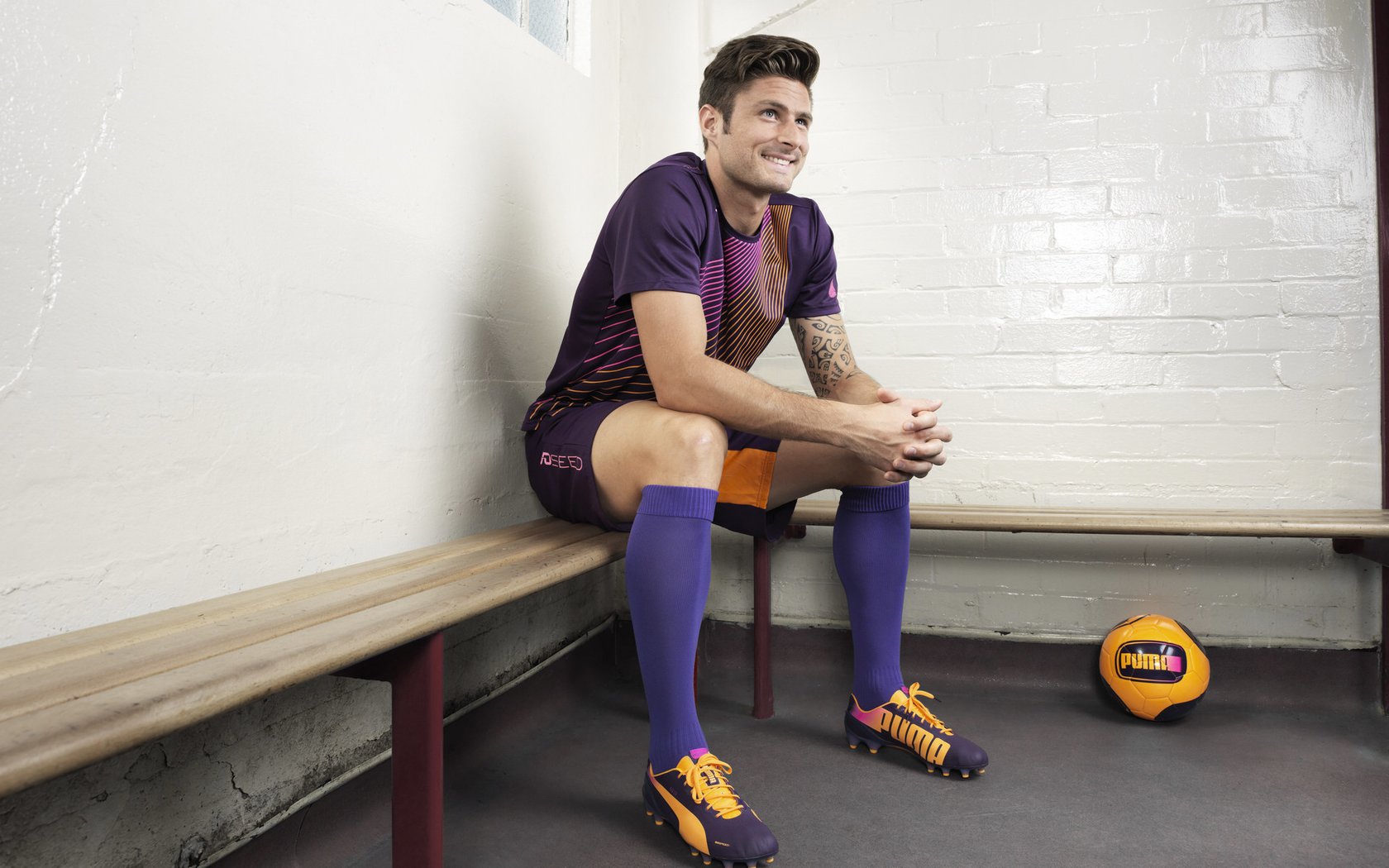 奇趣足球：场上出现的那些搞笑瞬间，搞笑足球游戏视频